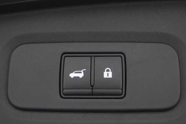 Nissan Qashqai 1.3 DIG-T MHEV Tekna+ SUV 5dr Petrol Hybrid Manual Euro 6 (s/s) (158 ps)