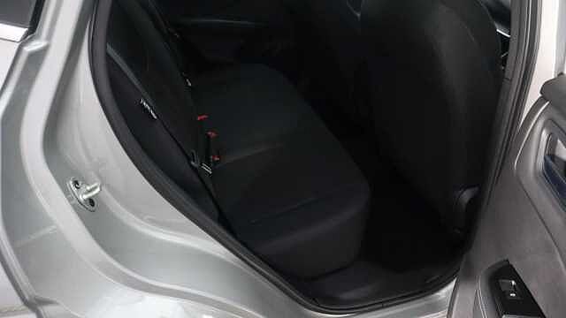 Nissan Qashqai 1.3 DIG-T MHEV Acenta Premium SUV 5dr Petrol Hybrid XTRON Euro 6 (s/s) (158 ps)