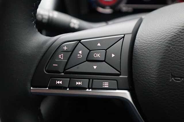 Nissan Juke 1.6 N-Connecta SUV 5dr Petrol Hybrid Auto Euro 6 (143 ps)