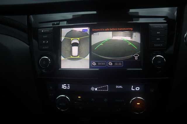 Nissan Qashqai 1.3 DIG-T N-Connecta SUV 5dr Petrol Manual Euro 6 (s/s) (160 ps)