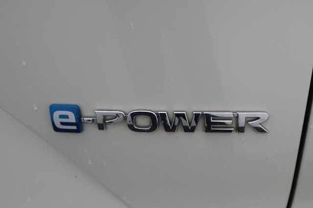 Nissan Qashqai 1.5 h e-POWER Kuro Edition SUV 5dr Petrol Hybrid Auto Euro 6 (s/s) (190 ps)