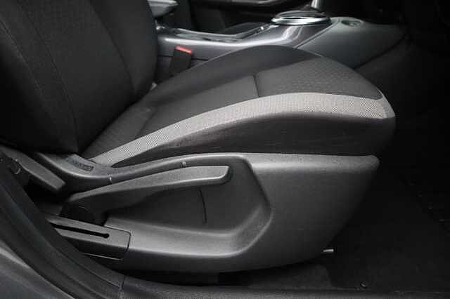 Nissan Juke 1.0 DIG-T N-Connecta SUV 5dr Petrol DCT Auto Euro 6 (s/s) (114 ps)