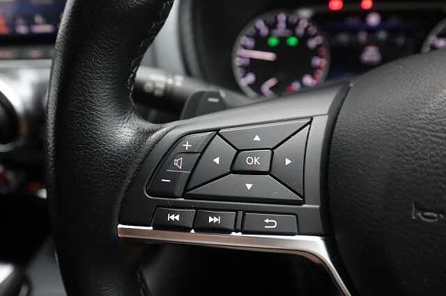 Nissan Juke 1.0 DIG-T N-Connecta SUV 5dr Petrol DCT Auto Euro 6 (s/s) (114 ps)