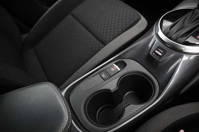 Nissan Juke 1.0 DIG-T N-Connecta SUV 5dr Petrol DCT Auto Euro 6 (s/s) (114 ps)