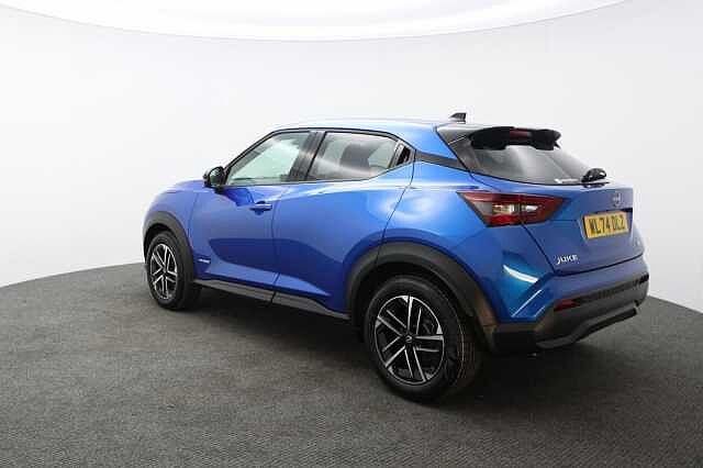 Nissan Juke 1.6 N-Connecta SUV 5dr Petrol Hybrid Auto Euro 6 (143 ps)