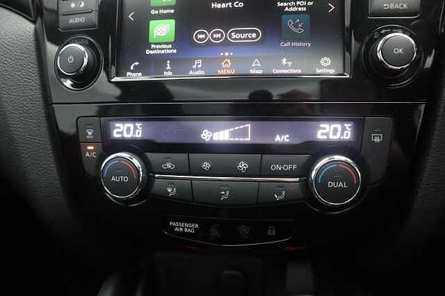 Nissan Qashqai 1.3 DIG-T N-Connecta SUV 5dr Petrol Manual Euro 6 (s/s) (140 ps)