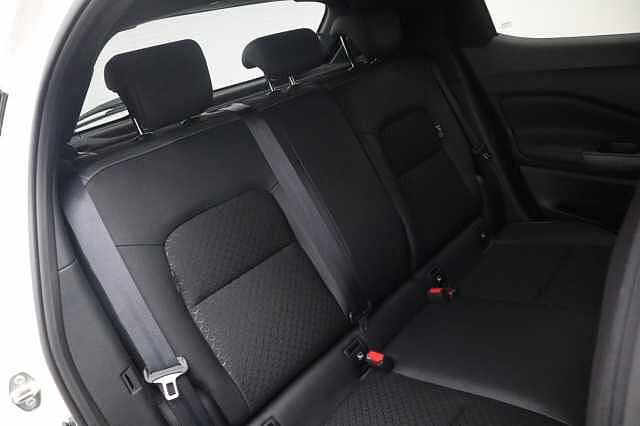 Nissan Juke 1.0 DIG-T N-Connecta SUV 5dr Petrol Manual Euro 6 (s/s) (114 ps)