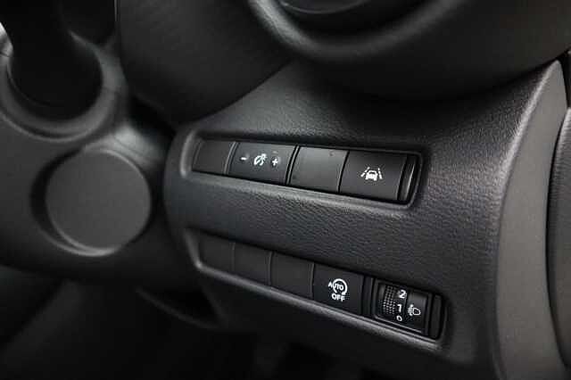 Nissan Juke 1.0 DIG-T N-Connecta SUV 5dr Petrol Manual Euro 6 (s/s) (114 ps)