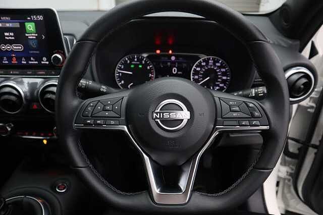 Nissan Juke 1.0 DIG-T N-Connecta SUV 5dr Petrol Manual Euro 6 (s/s) (114 ps)