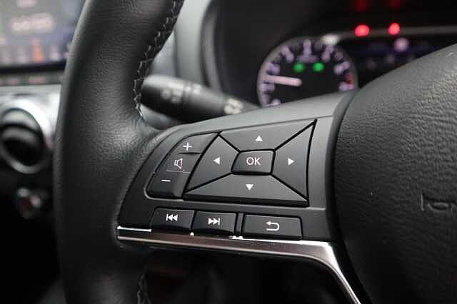 Nissan Juke 1.0 DIG-T N-Connecta SUV 5dr Petrol Manual Euro 6 (s/s) (114 ps)