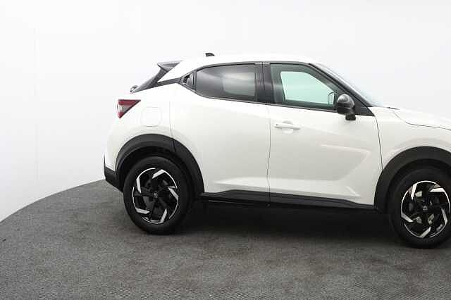 Nissan Juke 1.0 DIG-T N-Connecta SUV 5dr Petrol Manual Euro 6 (s/s) (114 ps)
