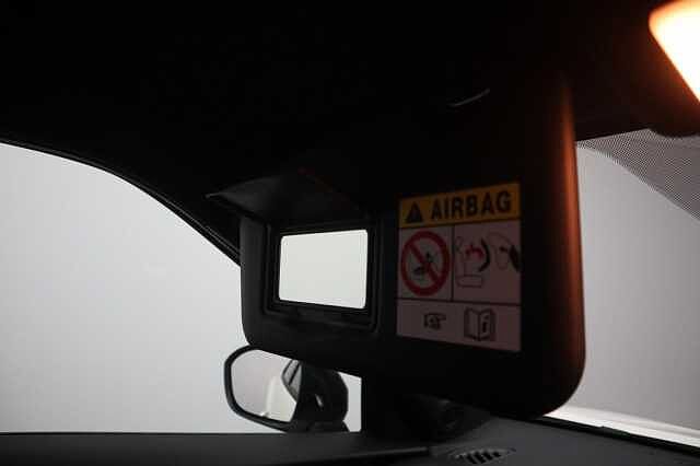 Nissan Juke 1.0 DIG-T N-Connecta SUV 5dr Petrol Manual Euro 6 (s/s) (114 ps)