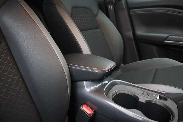 Nissan Juke 1.0 DIG-T N-Connecta SUV 5dr Petrol Manual Euro 6 (s/s) (114 ps)