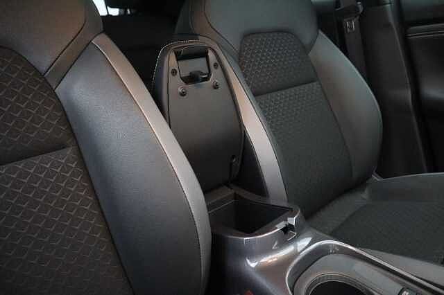 Nissan Juke 1.0 DIG-T N-Connecta SUV 5dr Petrol Manual Euro 6 (s/s) (114 ps)