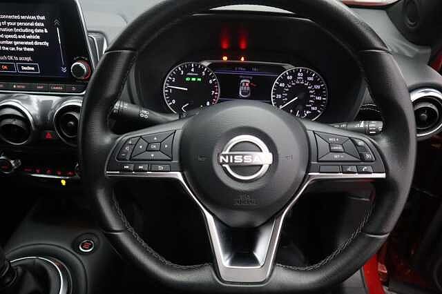 Nissan Juke 1.0 DIG-T N-Connecta SUV 5dr Petrol Manual Euro 6 (s/s) (114 ps)