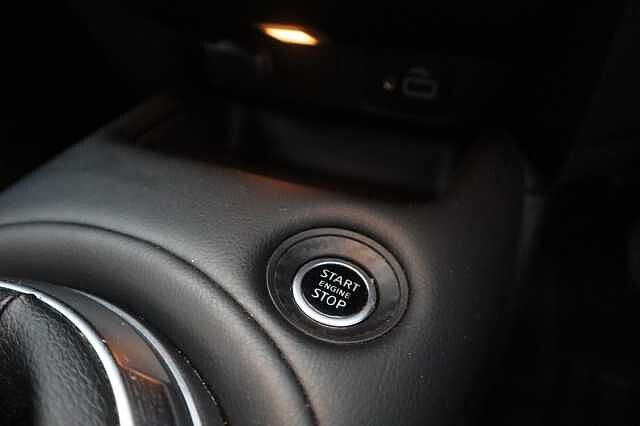Nissan Juke 1.0 DIG-T N-Connecta SUV 5dr Petrol Manual Euro 6 (s/s) (114 ps)