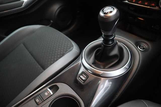 Nissan Juke 1.0 DIG-T N-Connecta SUV 5dr Petrol Manual Euro 6 (s/s) (114 ps)