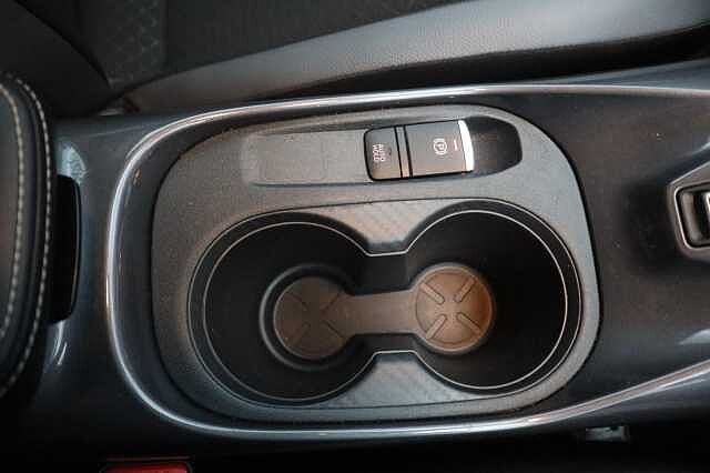 Nissan Juke 1.0 DIG-T N-Connecta SUV 5dr Petrol Manual Euro 6 (s/s) (114 ps)