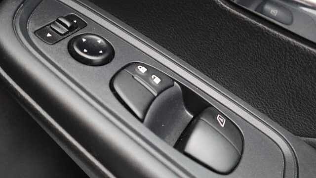 Nissan Micra 1.0 IG-T Acenta Hatchback 5dr Petrol Manual Euro 6 (s/s) (92 ps)