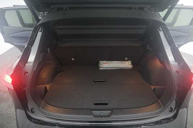 Nissan Qashqai 1.3 DIG-T MHEV Tekna+ SUV 5dr Petrol Hybrid Manual Euro 6 (s/s) (158 ps)