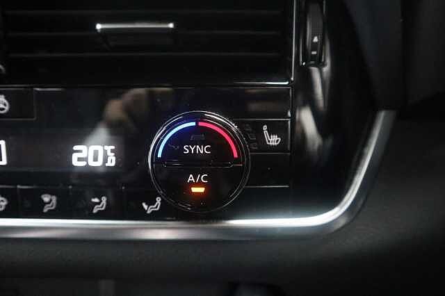 Nissan Qashqai 1.3 DIG-T MHEV Tekna+ SUV 5dr Petrol Hybrid Manual Euro 6 (s/s) (158 ps)