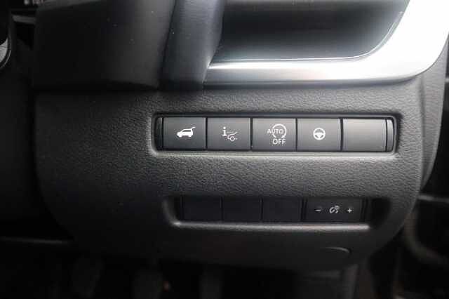 Nissan Qashqai 1.3 DIG-T MHEV Tekna+ SUV 5dr Petrol Hybrid Manual Euro 6 (s/s) (158 ps)