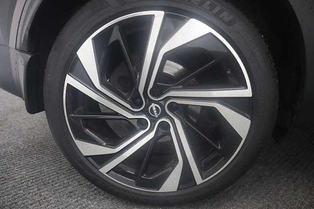 Nissan Qashqai 1.3 DIG-T MHEV Tekna+ SUV 5dr Petrol Hybrid Manual Euro 6 (s/s) (158 ps)