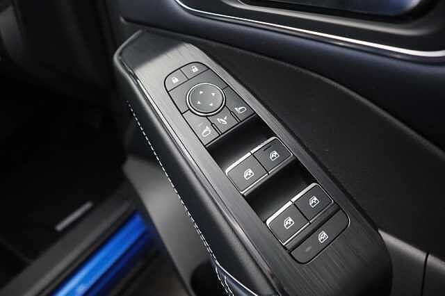 Nissan Qashqai 1.3 DIG-T MHEV Tekna+ SUV 5dr Petrol Hybrid XTRON Euro 6 (s/s) (158 ps)