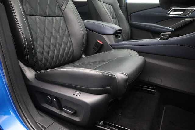 Nissan Qashqai 1.3 DIG-T MHEV Tekna+ SUV 5dr Petrol Hybrid XTRON Euro 6 (s/s) (158 ps)