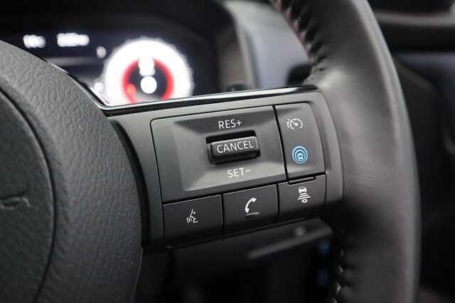 Nissan Qashqai 1.3 DIG-T MHEV Tekna+ SUV 5dr Petrol Hybrid XTRON Euro 6 (s/s) (158 ps)