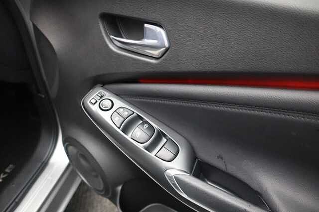 Nissan Juke 1.0 DIG-T N-Connecta SUV 5dr Petrol Manual Euro 6 (s/s) (114 ps)