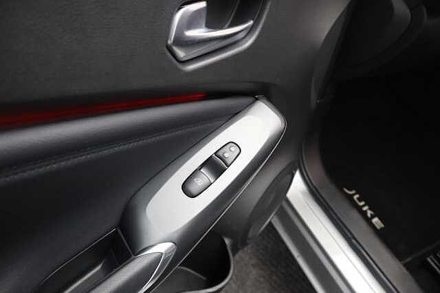 Nissan Juke 1.0 DIG-T N-Connecta SUV 5dr Petrol Manual Euro 6 (s/s) (114 ps)