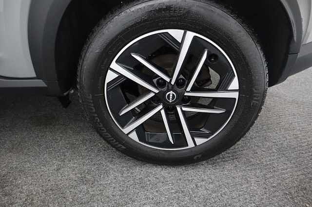 Nissan Juke 1.0 DIG-T N-Connecta SUV 5dr Petrol Manual Euro 6 (s/s) (114 ps)